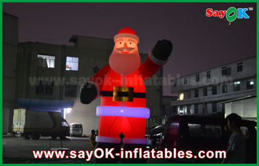 Nadmuchiwany wysoki mężczyzna nadmuchiwany nadmuchiwany tancerz powietrza dekoracja świąteczna święty mikołaj czerwony kolor na wydarzenie