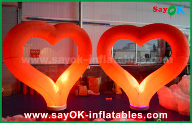 Romantyczny czerwony nylon nadmuchiwane oświetlenie ozdoba kształt serca na wesele