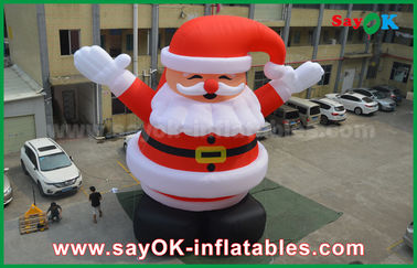 Duży piękny odkryty nadmuchiwany Mikołaj na świąteczne dekoracje