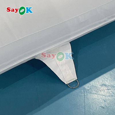 Niestandardowy modny mini biały podkładek wodny park nadmuchowy boisko przeszkód plac zabaw zamek zjeżdżalnia