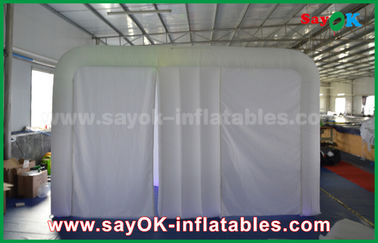 Nadmuchiwany namiot imprezowy Giant White 4ml Oxford Cloth Nadmuchiwany namiot fotobudki ze światłem LED
