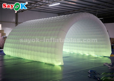 Nadmuchiwany namiot tunelowy Wielokrotnego użytku 6 * 3 * 3 m Światła LED Nadmuchiwany namiot powietrzny na wydarzenie / rocznicę