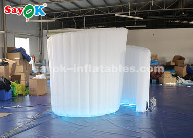 Nadmuchiwana dekoracja sceniczna do studia fotograficznego Nadmuchiwana ściana spiralna LED Photo Booth z dmuchawą powietrza