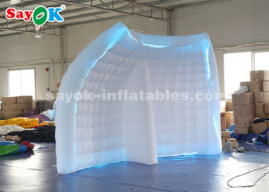 Nadmuchiwany namiot imprezowy Przenośny nadmuchiwany budka fotograficzna Ściana w tle z listwą oświetleniową LED na imprezy