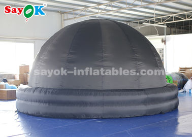 4,5-metrowy przenośny nadmuchiwany namiot kopułowy do planetarium w kolorze czarnym