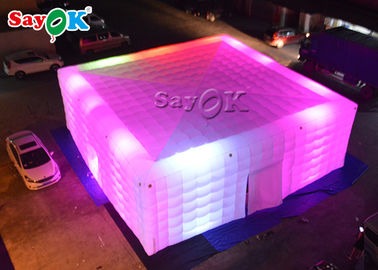 Wyjdź na zewnątrz Nadmuchiwany namiot Wodoodporny PVC Party Event Nadmuchiwany namiot sześcienny z diodą LED