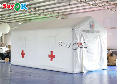 Biały nadmuchiwany namiot medyczny o wymiarach 6 x 3 x 3 mH