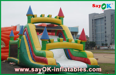 Kształt zamku Inflatable Bouncer ze zjeżdżalnią / nadmuchiwane Combo dla parku