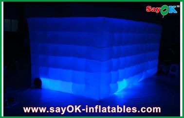 Oświetlenie LED Nadmuchiwana ściana namiotu kempingowego do reklamy / ceremonii Nadmuchiwana na sprzedaż