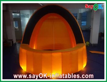 Nadmuchiwana budka reklamowa Pomarańczowa tkanina Inflatalbe Bar Airproof do pubu / imprezy z oświetleniem LED